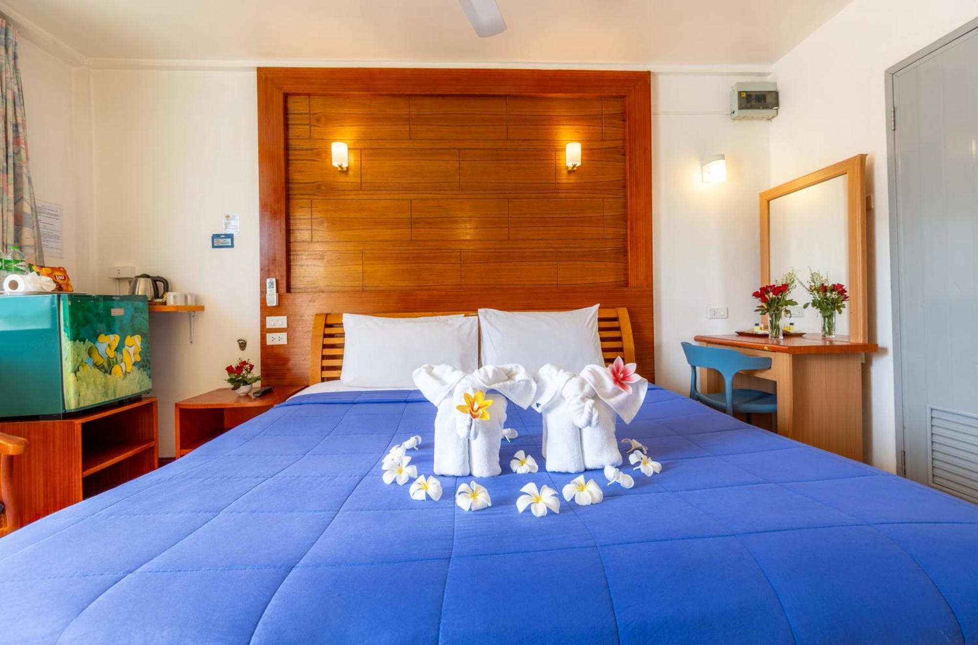The Expat Hotell Patong